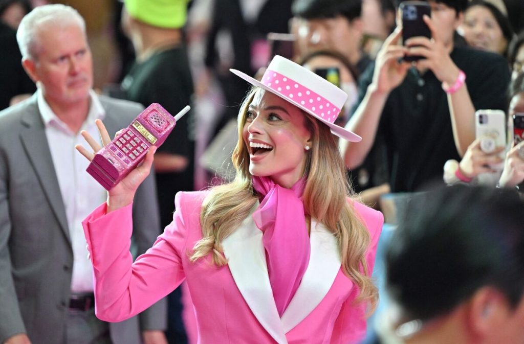 Attention, movie enthusiasts! There has been quite a buzz surrounding the highly anticipated 'Barbie' movie in the Philippines